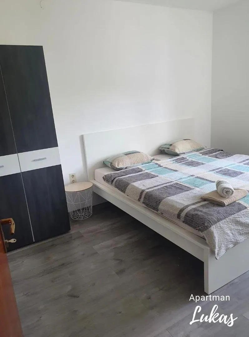 Apartmani Mazzarolli Jadranovo 0*,