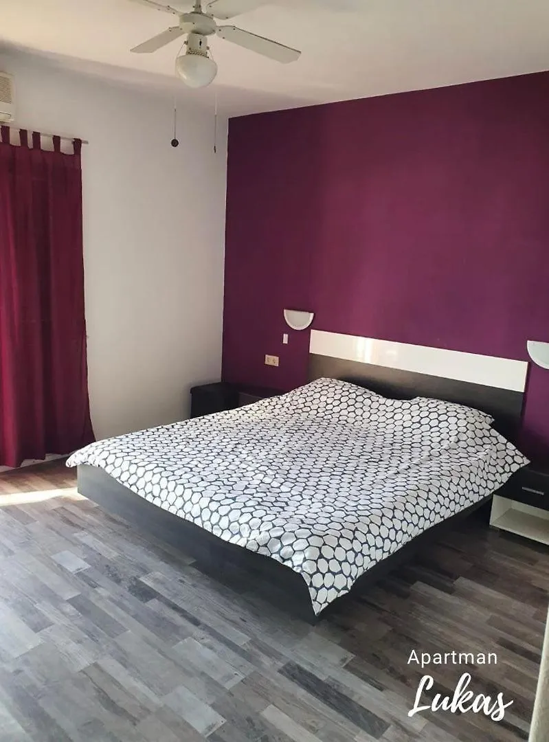 Apartmani Mazzarolli Jadranovo Διαμέρισμα